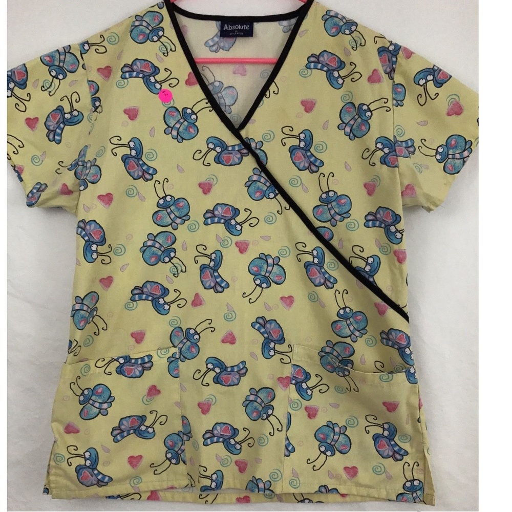 Absolute Women's Scrub Top Butterflies Hearts M